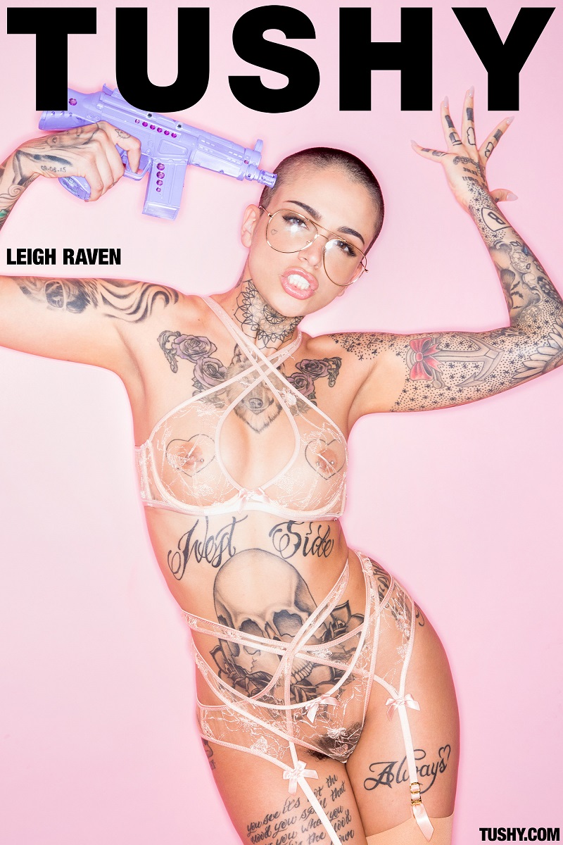 Leigh Raven